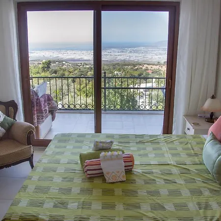 Cennet Bahcesi Villa *