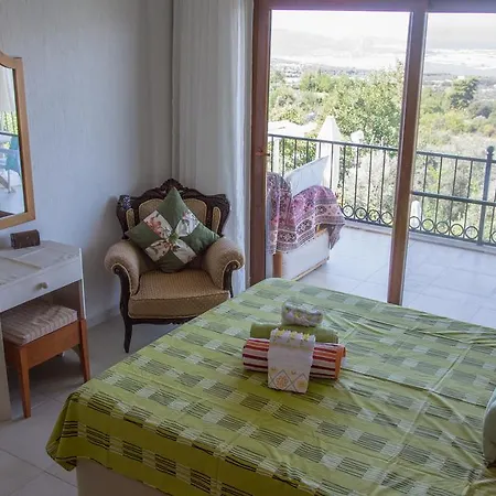 Cennet Bahcesi Villa *