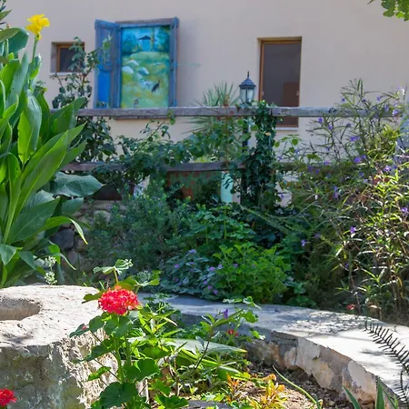 Villa Cennet Bahcesi