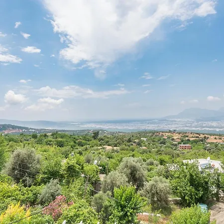 Villa Cennet Bahcesi